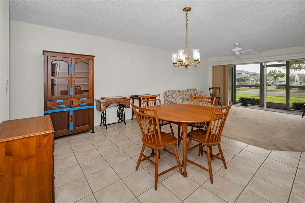 For Sale: $239,000 (3 beds, 2 baths, 1190 Square Feet)
