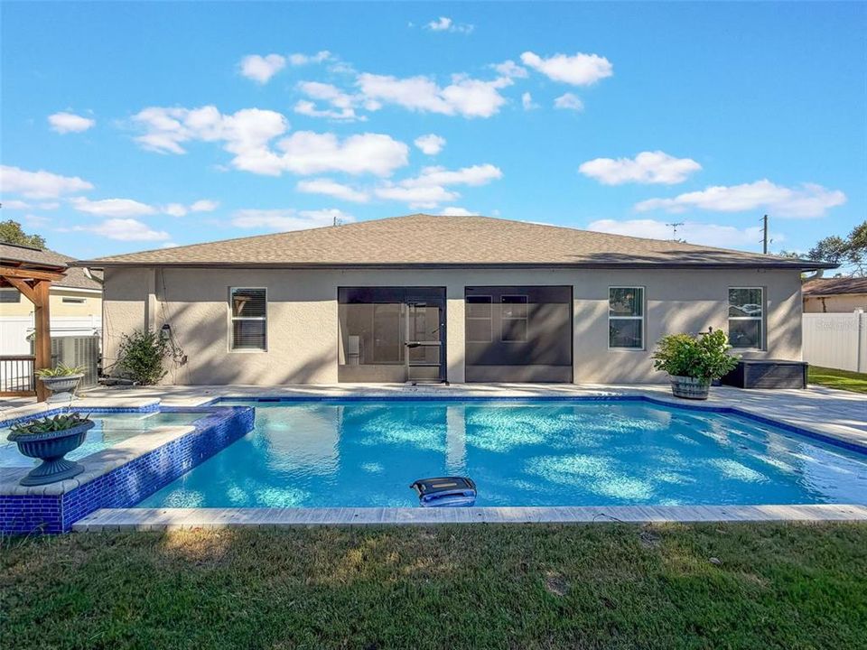 Active With Contract: $478,000 (4 beds, 3 baths, 2428 Square Feet)