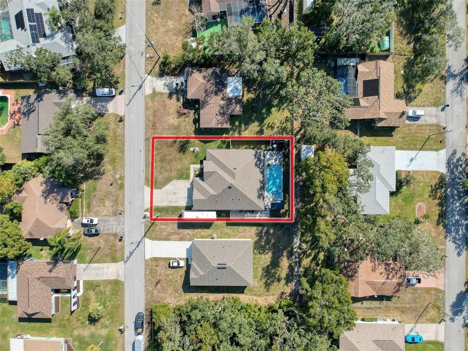 Active With Contract: $478,000 (4 beds, 3 baths, 2428 Square Feet)