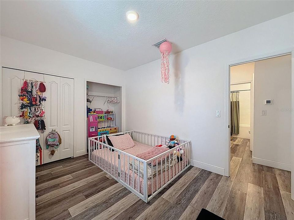 Active With Contract: $478,000 (4 beds, 3 baths, 2428 Square Feet)