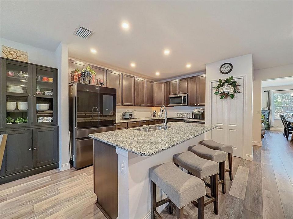 Active With Contract: $478,000 (4 beds, 3 baths, 2428 Square Feet)