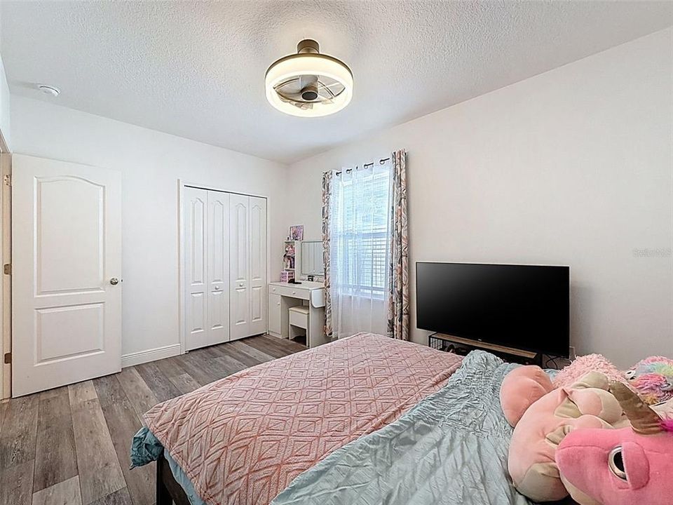 Active With Contract: $478,000 (4 beds, 3 baths, 2428 Square Feet)