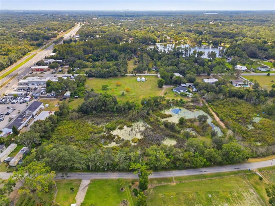 待售: $420,000 (5.28 acres)