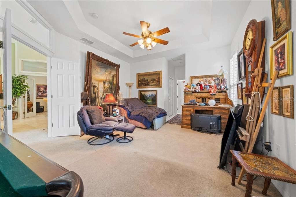 For Sale: $569,000 (3 beds, 2 baths, 2058 Square Feet)