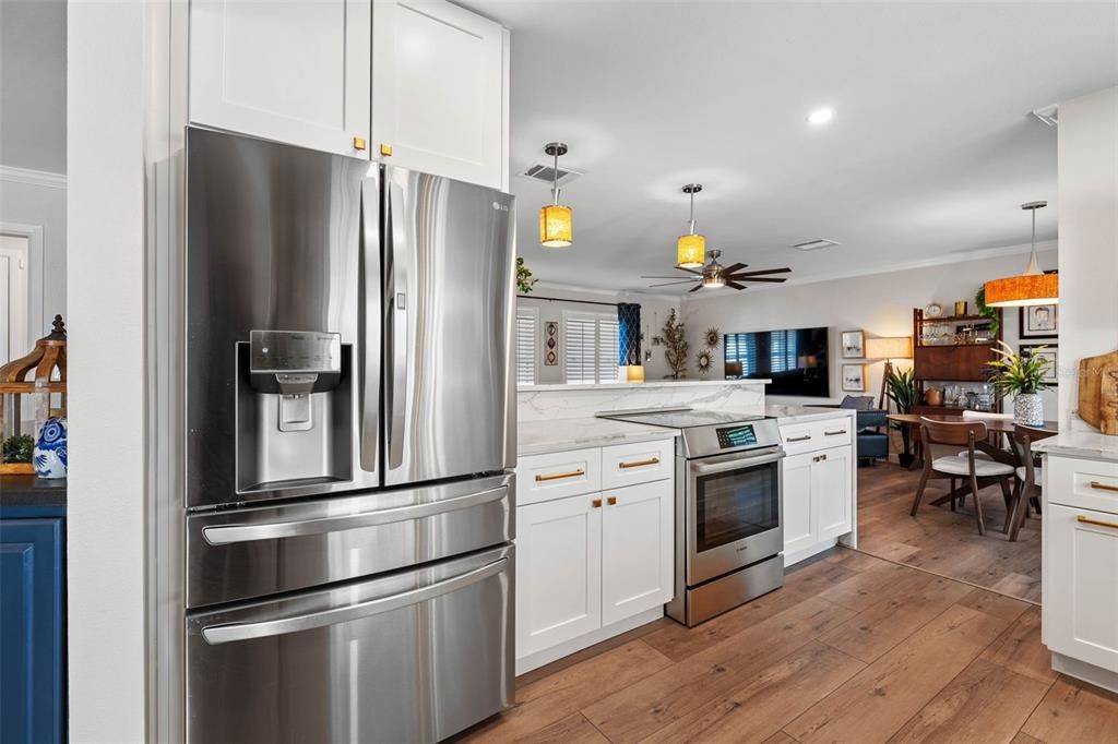 待售: $829,500 (3 贝兹, 2 浴室, 2236 平方英尺)