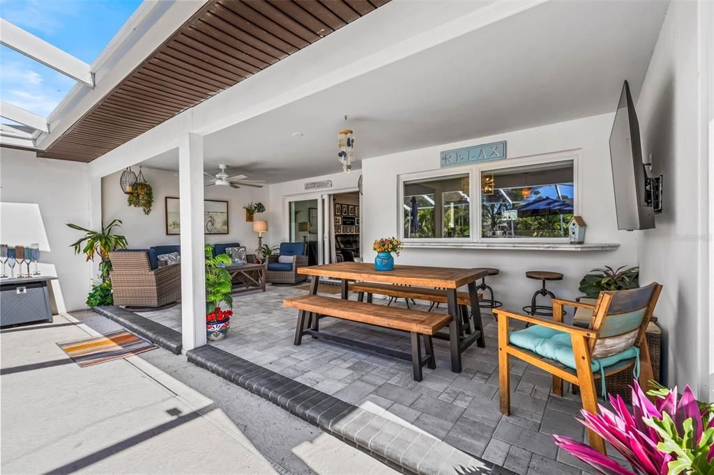 待售: $829,500 (3 贝兹, 2 浴室, 2236 平方英尺)