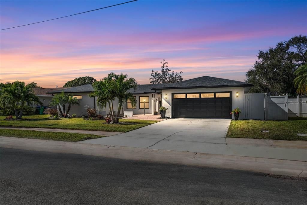 待售: $829,500 (3 贝兹, 2 浴室, 2236 平方英尺)