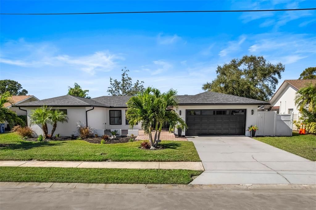 待售: $829,500 (3 贝兹, 2 浴室, 2236 平方英尺)