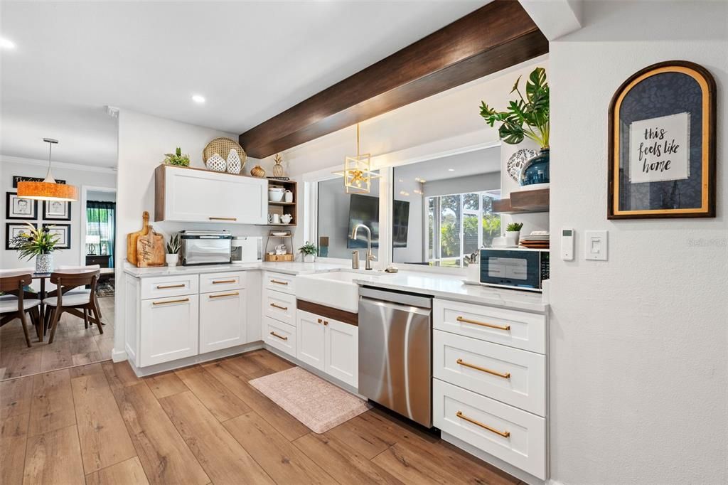 待售: $829,500 (3 贝兹, 2 浴室, 2236 平方英尺)