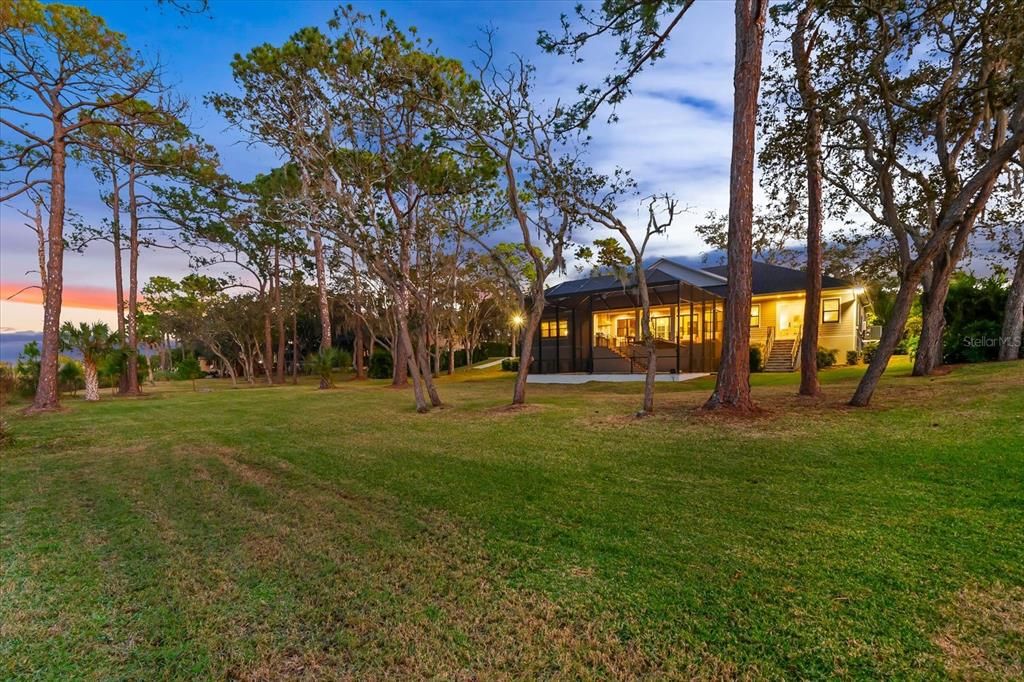 En Venta: $2,000,000 (4 camas, 3 baños, 3031 Pies cuadrados)