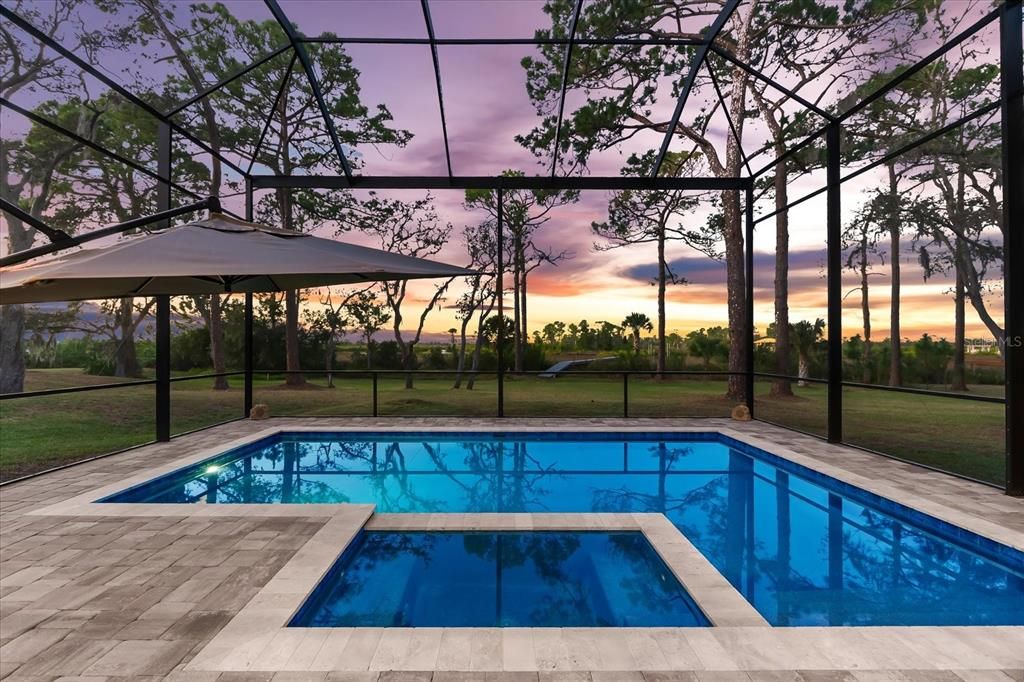 En Venta: $2,000,000 (4 camas, 3 baños, 3031 Pies cuadrados)