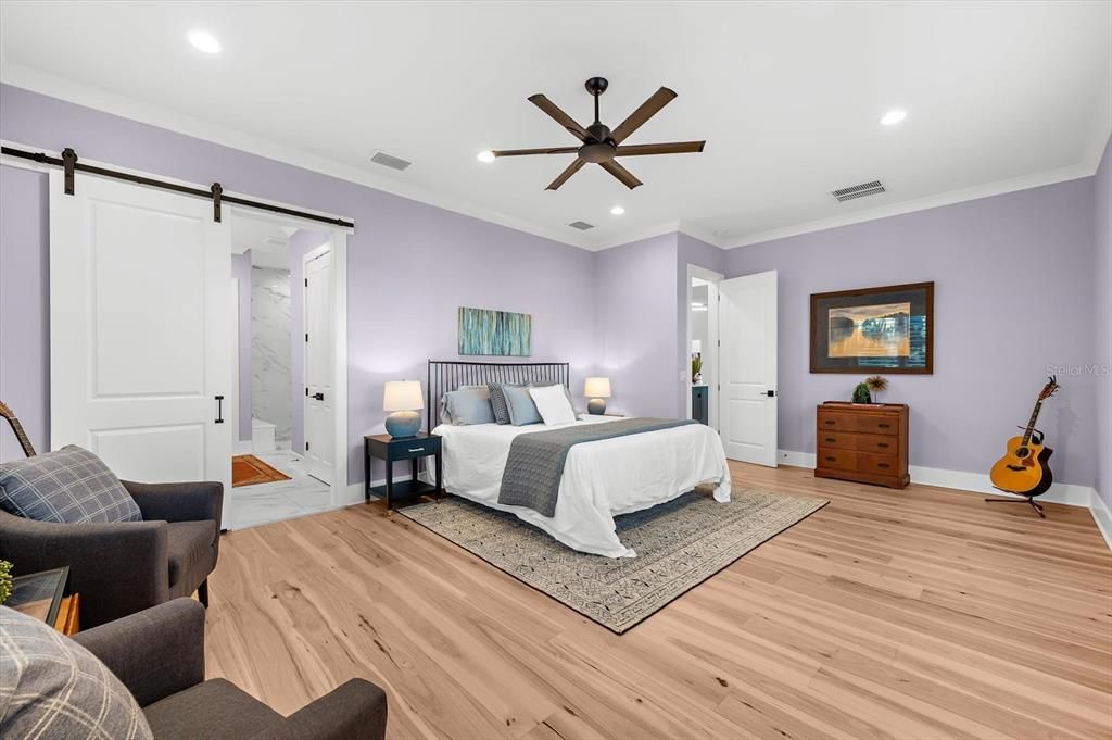 En Venta: $2,000,000 (4 camas, 3 baños, 3031 Pies cuadrados)