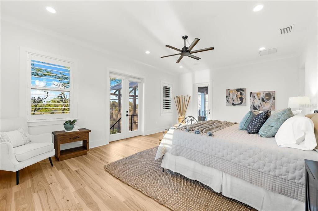 En Venta: $2,000,000 (4 camas, 3 baños, 3031 Pies cuadrados)