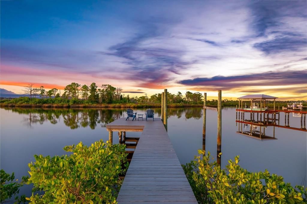 En Venta: $2,000,000 (4 camas, 3 baños, 3031 Pies cuadrados)