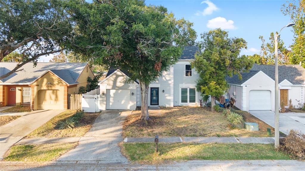 合同活跃: $425,000 (3 贝兹, 2 浴室, 1540 平方英尺)