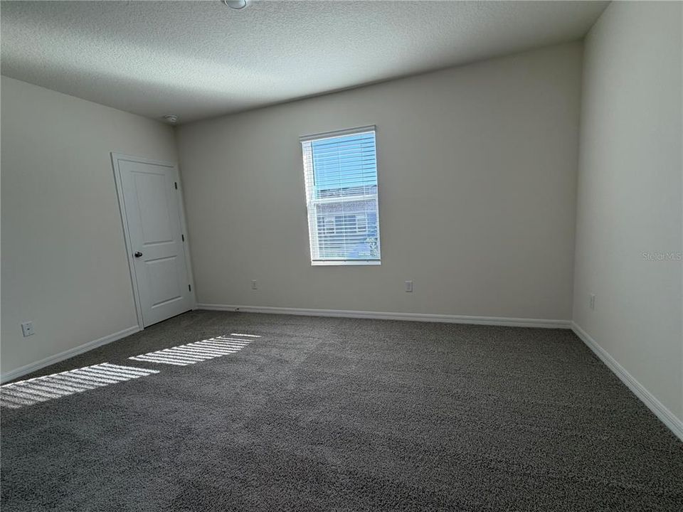 出租: $2,600 (3 贝兹, 2 浴室, 1673 平方英尺)