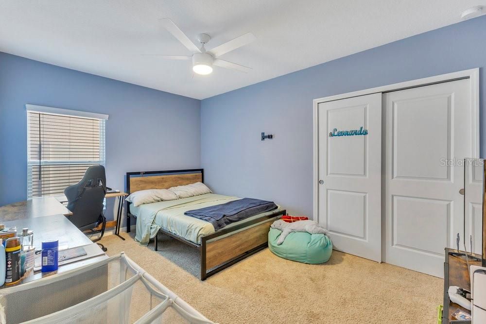 For Sale: $459,900 (4 beds, 3 baths, 2091 Square Feet)