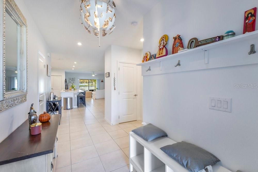 For Sale: $459,900 (4 beds, 3 baths, 2091 Square Feet)