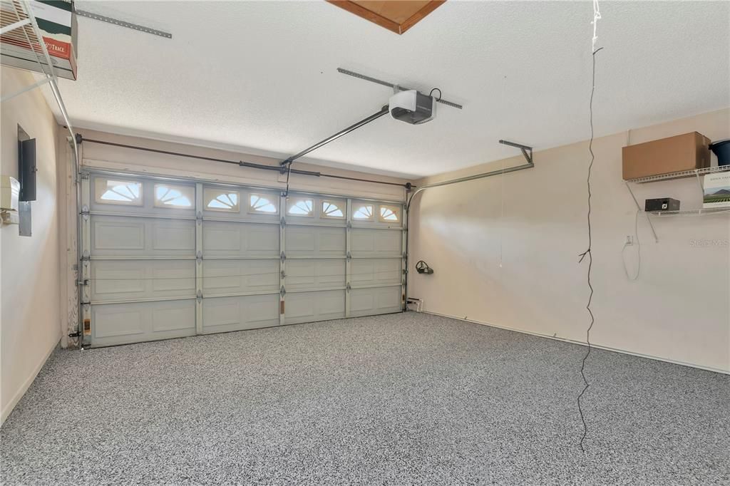 待售: $410,000 (2 贝兹, 2 浴室, 1659 平方英尺)