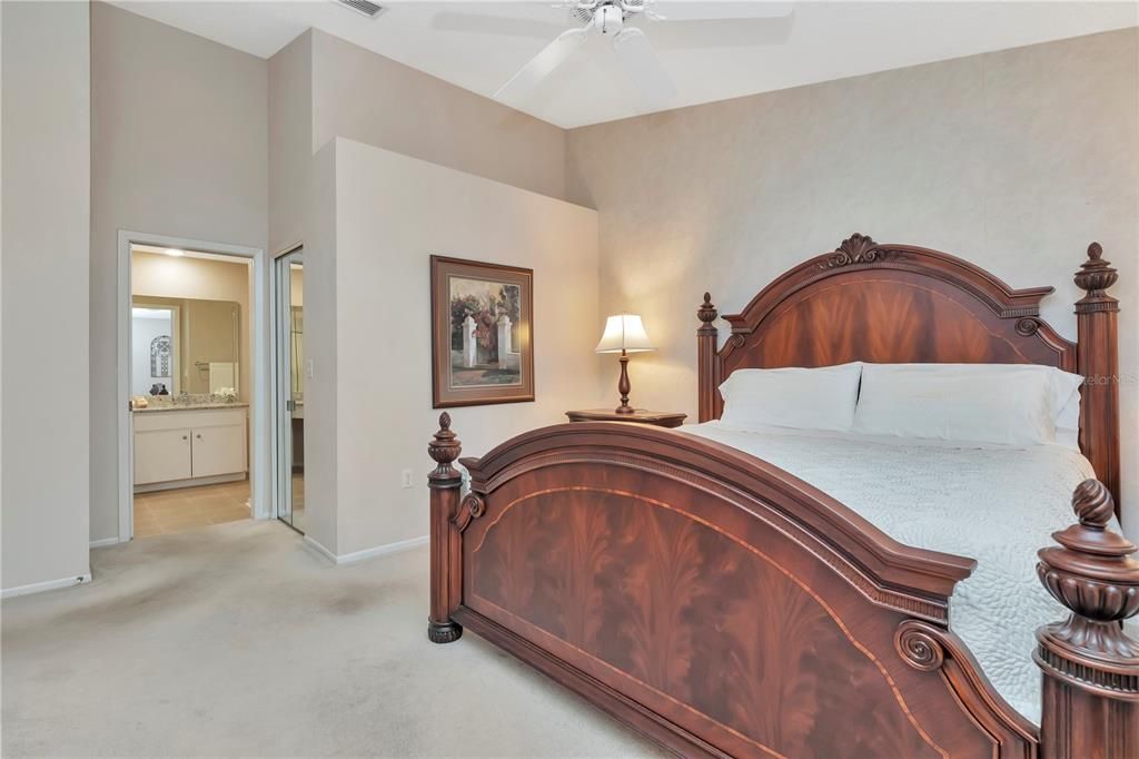 待售: $410,000 (2 贝兹, 2 浴室, 1659 平方英尺)