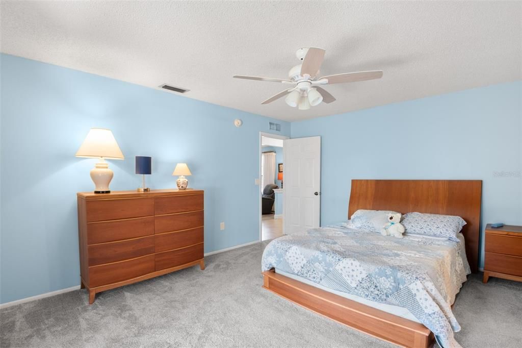 待售: $537,500 (3 贝兹, 2 浴室, 1646 平方英尺)