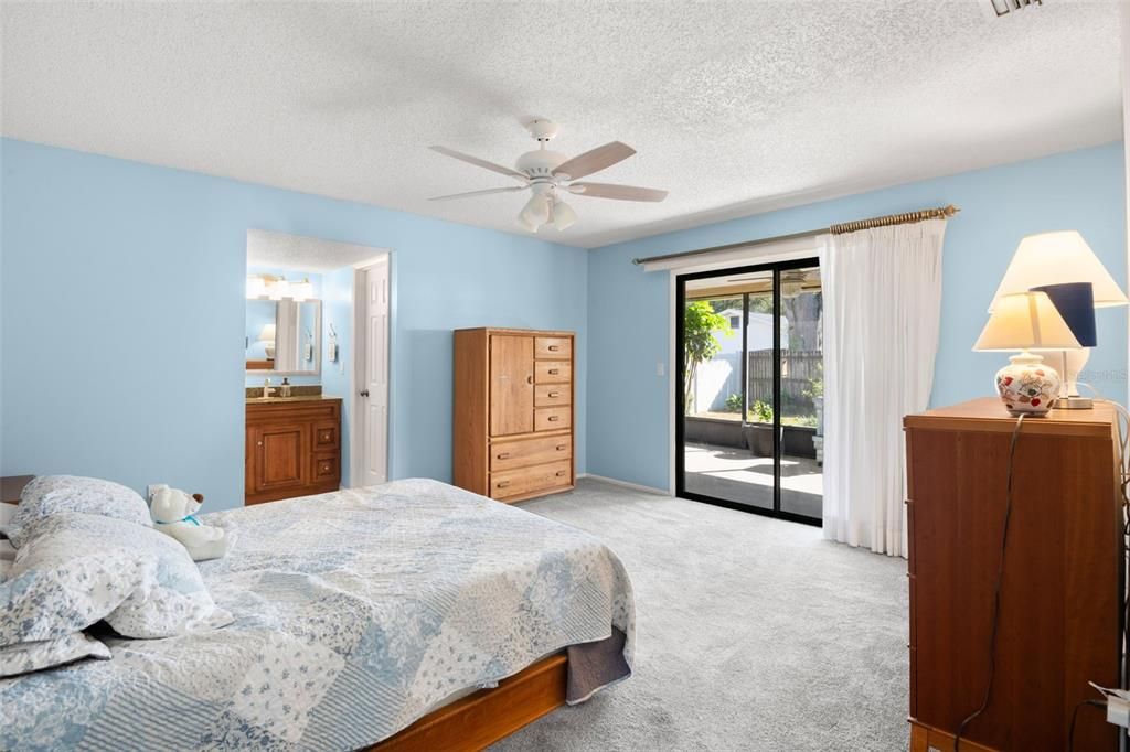 待售: $537,500 (3 贝兹, 2 浴室, 1646 平方英尺)