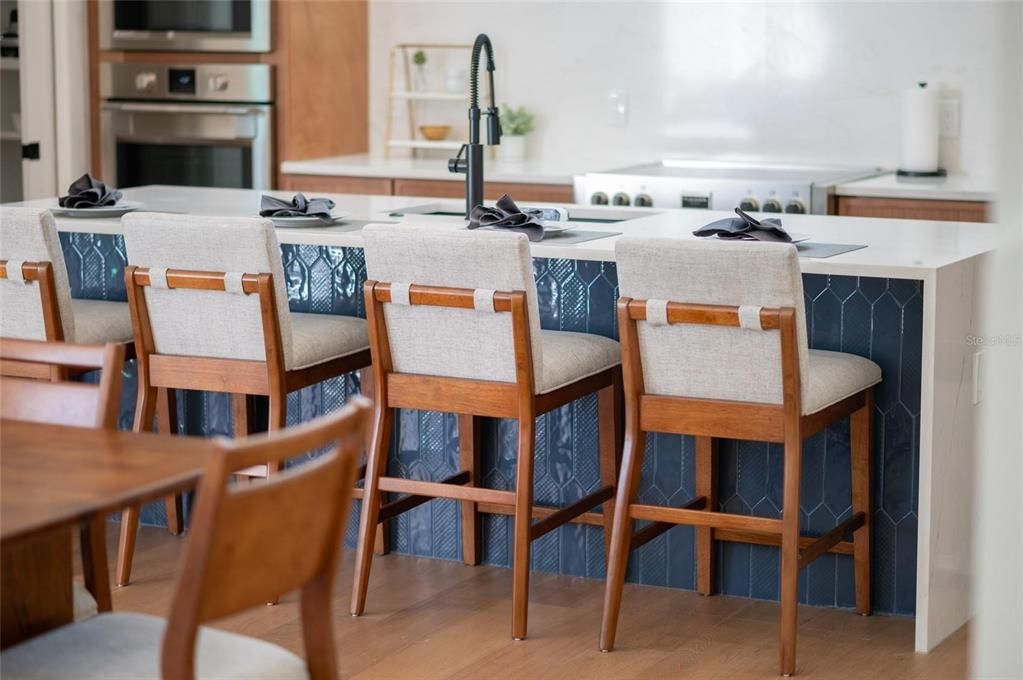 На продажу: $2,175,000 (5 спален, 5 ванн, 3356 Квадратных фут)