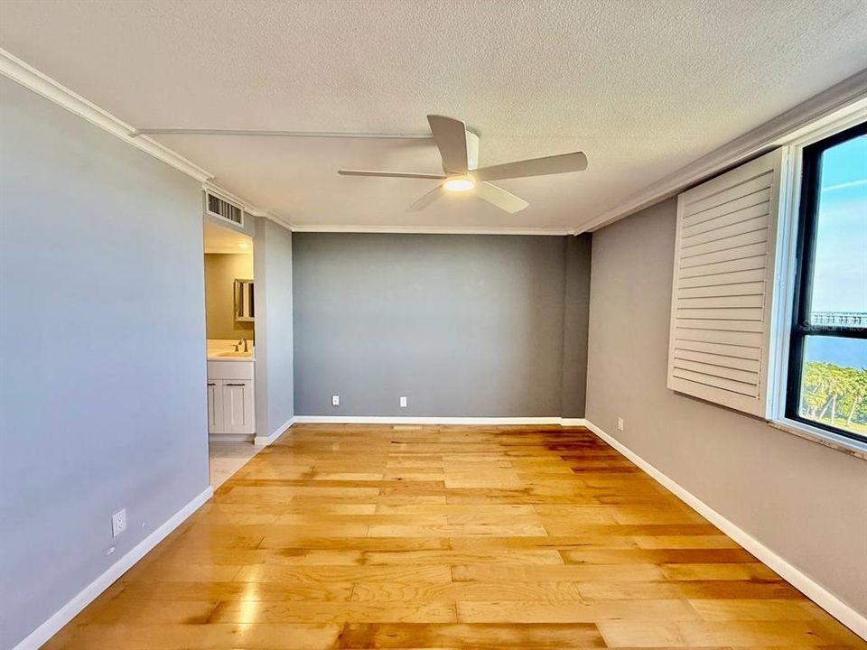 For Rent: $2,500 (2 beds, 2 baths, 1520 Square Feet)