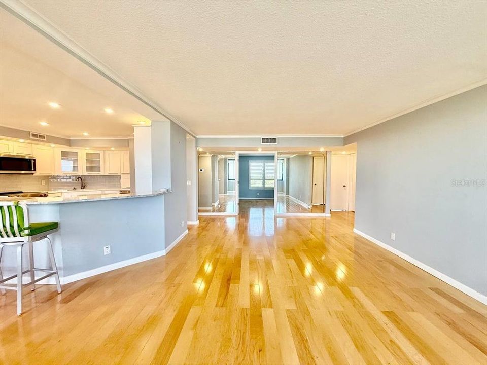 For Rent: $2,500 (2 beds, 2 baths, 1520 Square Feet)