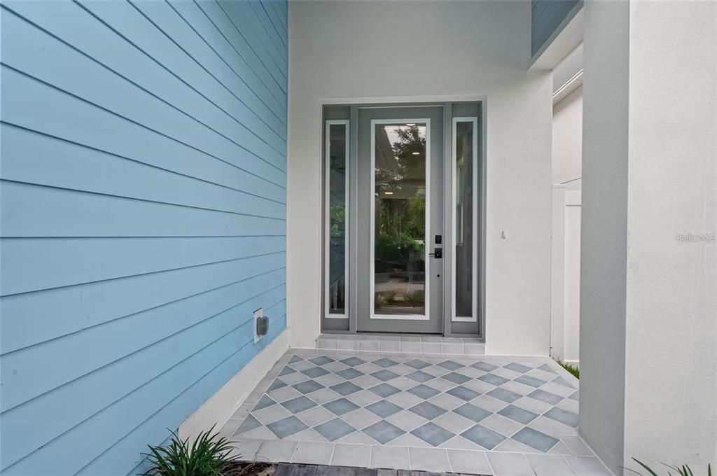 For Sale: $1,775,000 (5 beds, 2 baths, 3023 Square Feet)