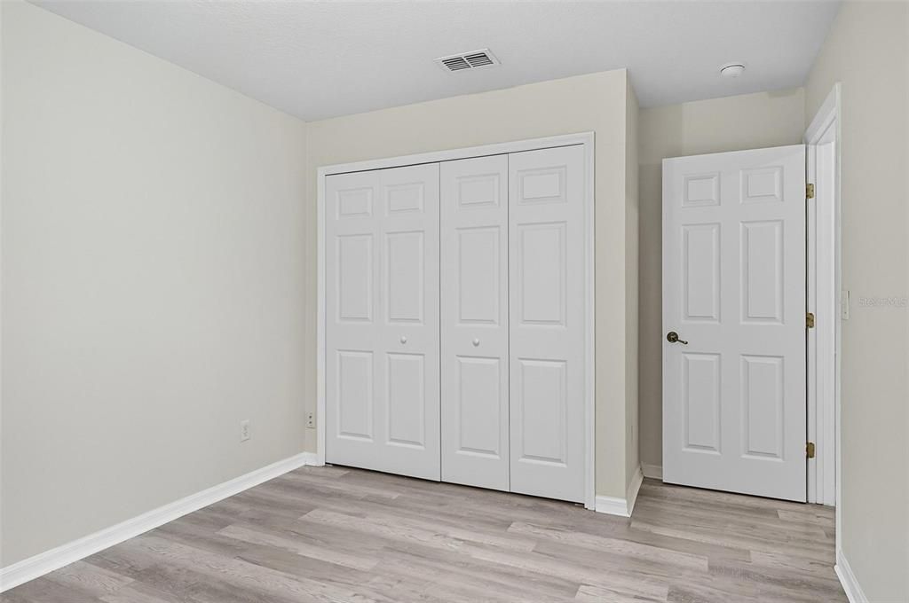 For Rent: $1,650 (3 beds, 2 baths, 1211 Square Feet)