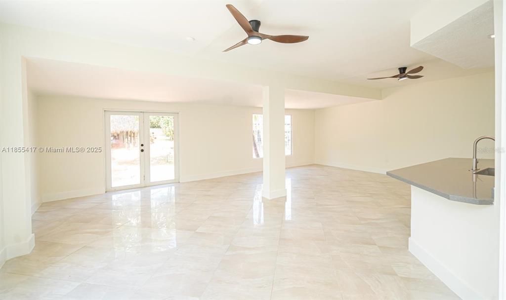 For Sale: $1,397,000 (4 beds, 3 baths, 2307 Square Feet)