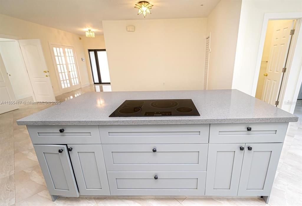 For Sale: $1,397,000 (4 beds, 3 baths, 2307 Square Feet)