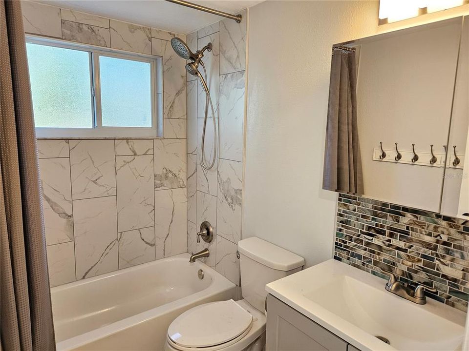 En Renta: $2,300 (2 camas, 2 baños, 1225 Pies cuadrados)