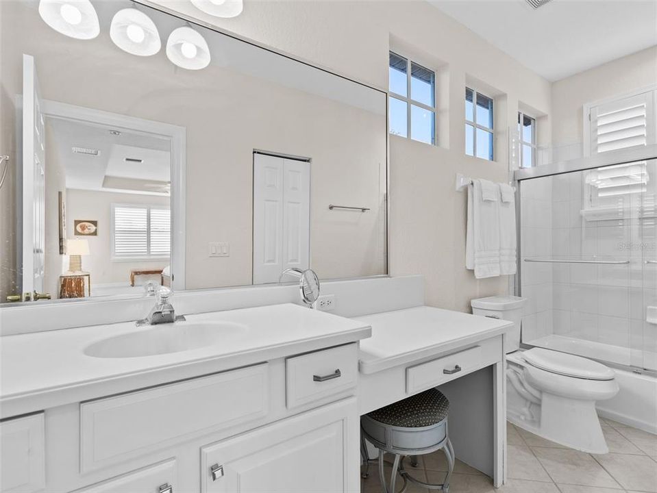 待售: $599,900 (3 贝兹, 3 浴室, 2750 平方英尺)