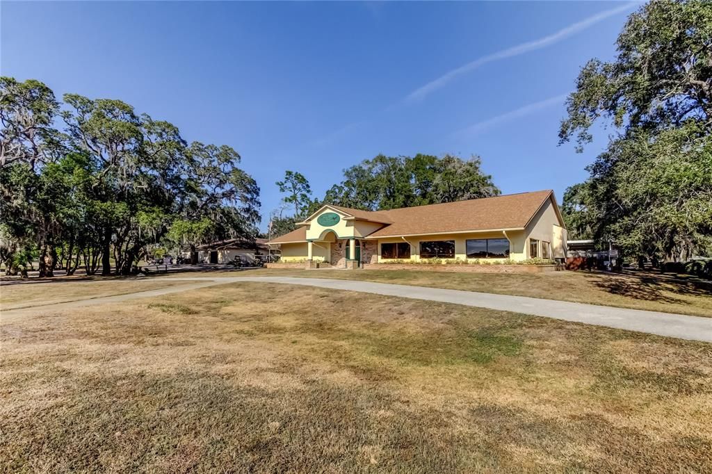 For Sale: $239,000 (2 beds, 2 baths, 1292 Square Feet)