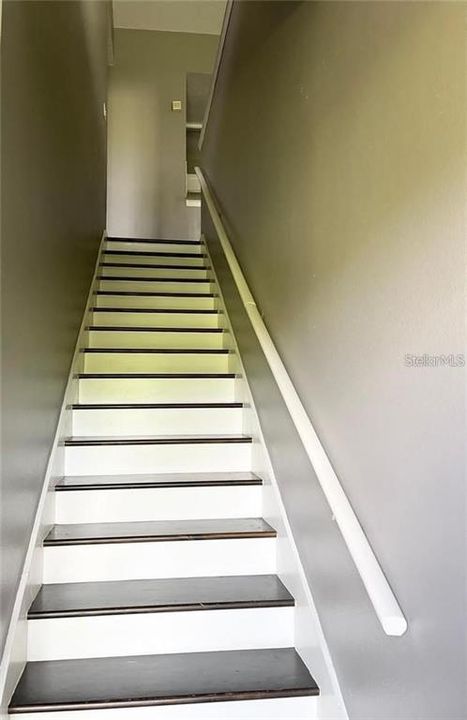 出租: $1,350 (1 贝兹, 1 浴室, 779 平方英尺)