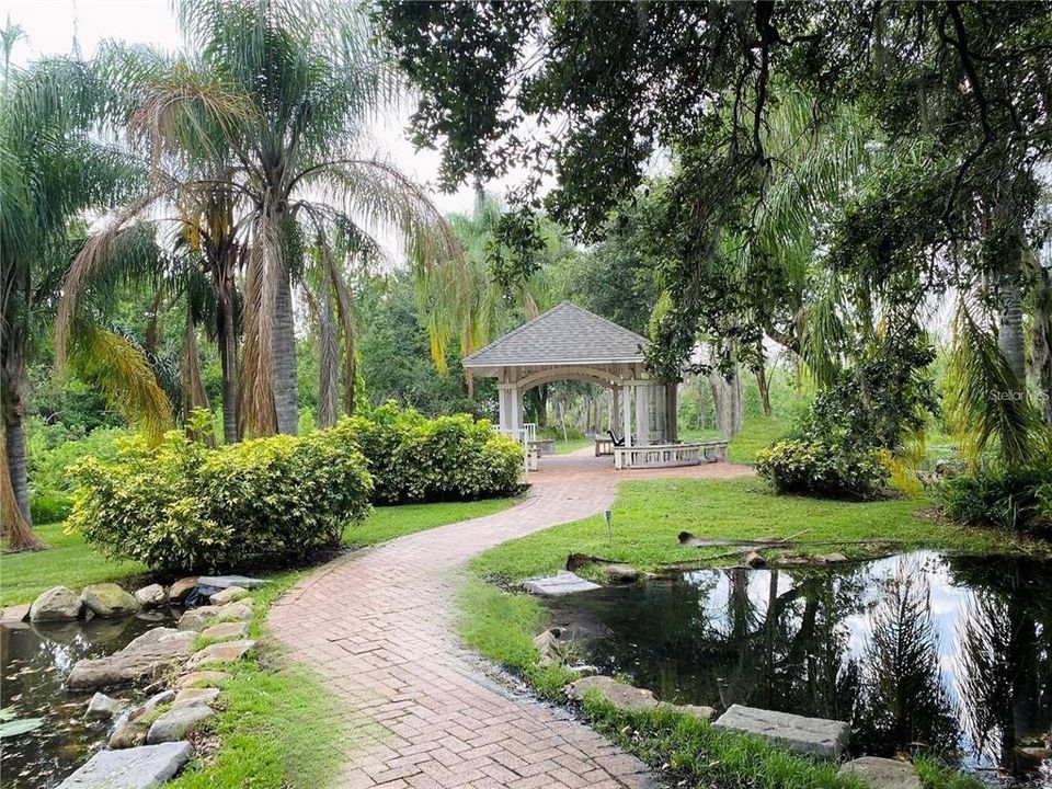 出租: $1,350 (1 贝兹, 1 浴室, 779 平方英尺)