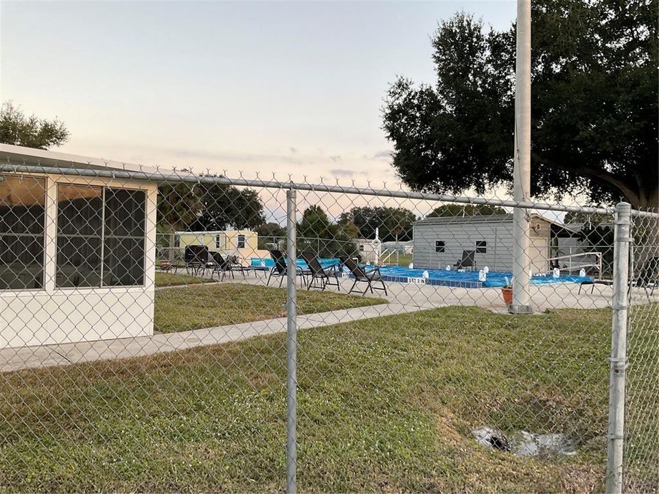 For Sale: $94,500 (1 beds, 1 baths, 308 Square Feet)