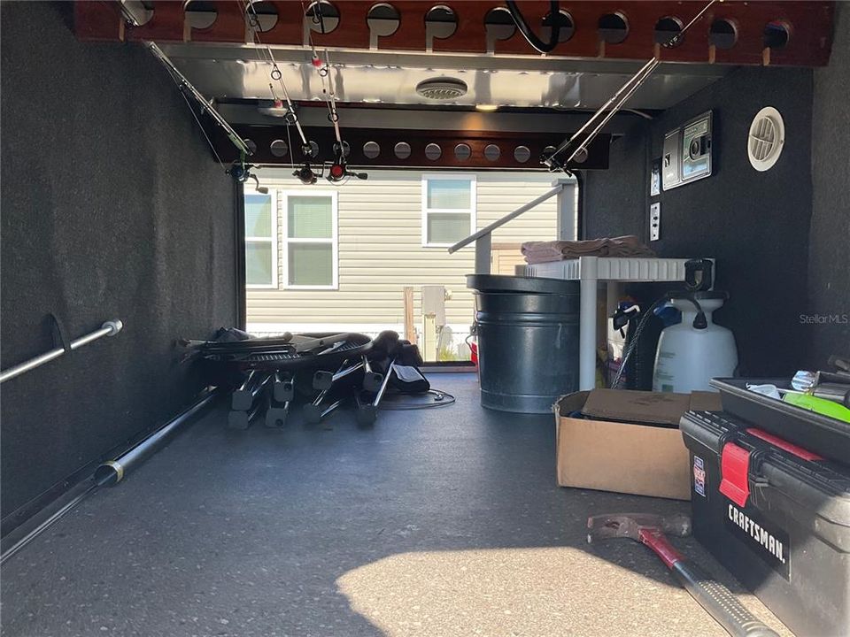 For Sale: $94,500 (1 beds, 1 baths, 308 Square Feet)