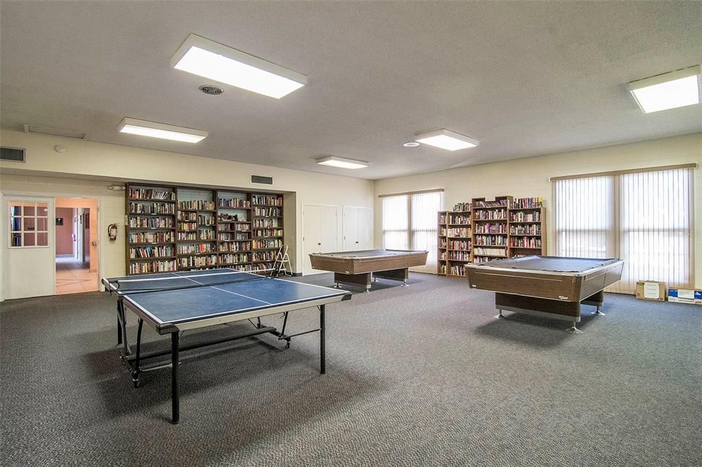 Под контрактом: $285,000 (2 спален, 2 ванн, 1142 Квадратных фут)