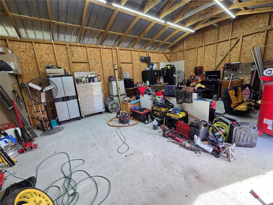 For Sale: $399,000 (5 beds, 3 baths, 2280 Square Feet)