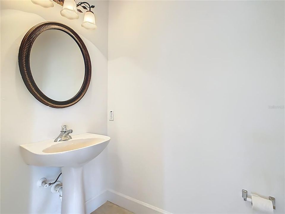 На продажу: $500,000 (3 спален, 2 ванн, 1940 Квадратных фут)