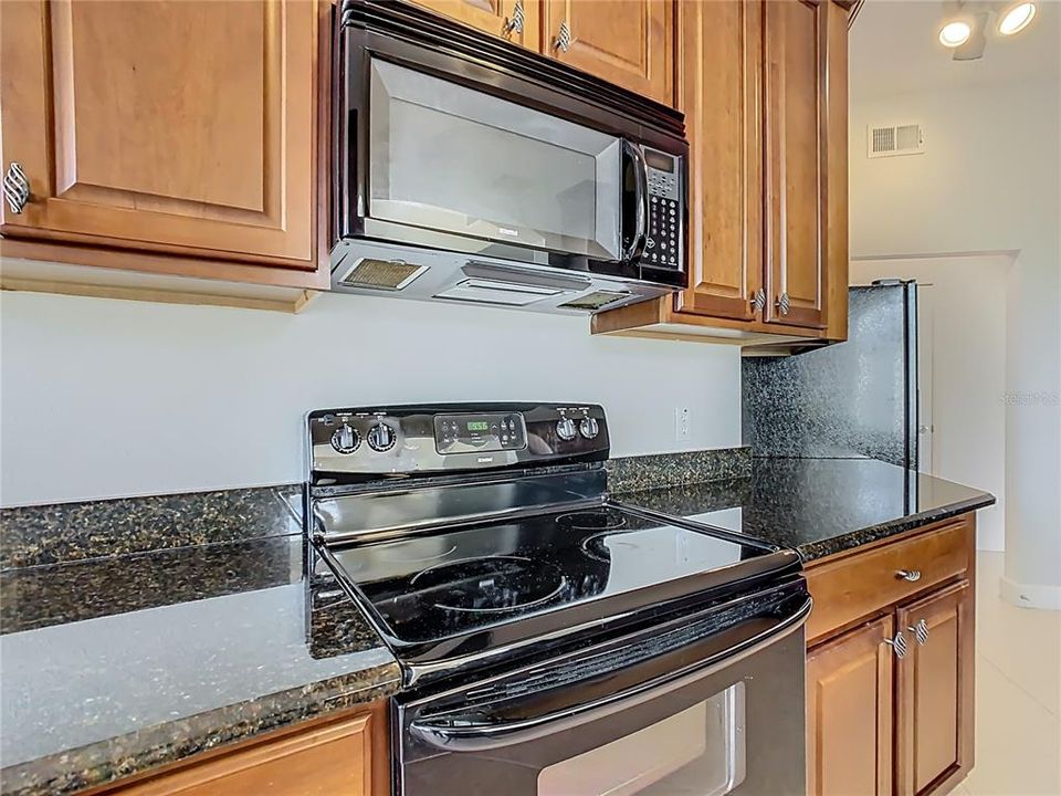 На продажу: $500,000 (3 спален, 2 ванн, 1940 Квадратных фут)