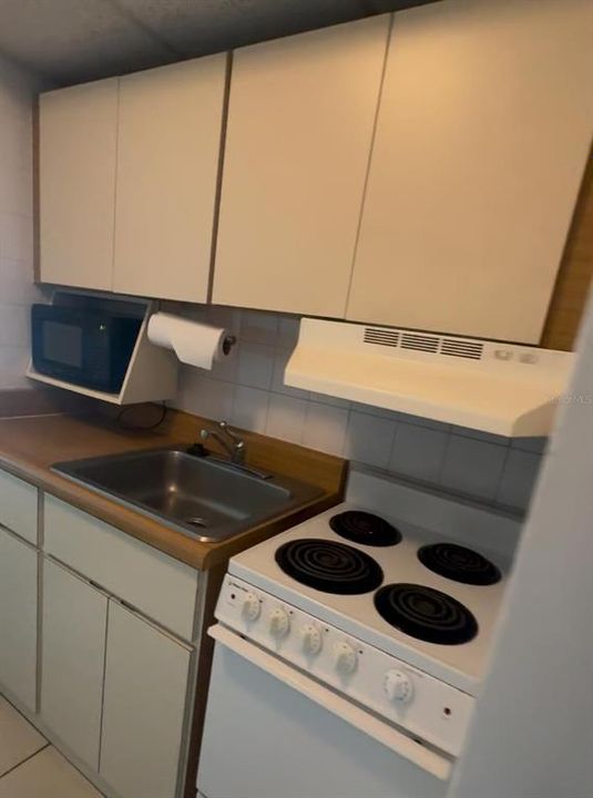 На продажу: $375,000 (1 спален, 1 ванн, 486 Квадратных фут)