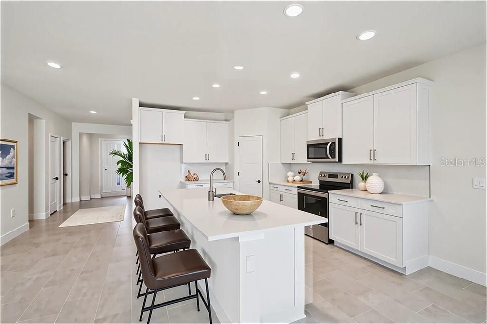 For Sale: $357,990 (4 beds, 2 baths, 1982 Square Feet)