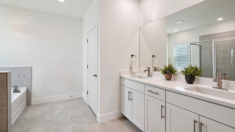 For Sale: $357,990 (4 beds, 2 baths, 1982 Square Feet)