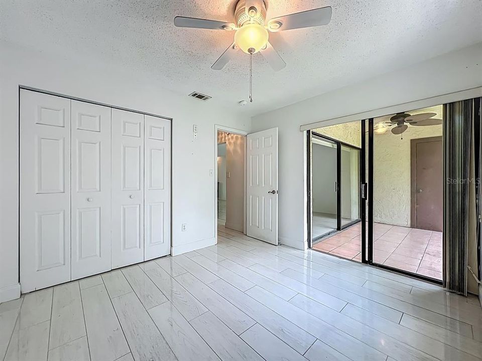 出租: $1,650 (2 贝兹, 2 浴室, 914 平方英尺)