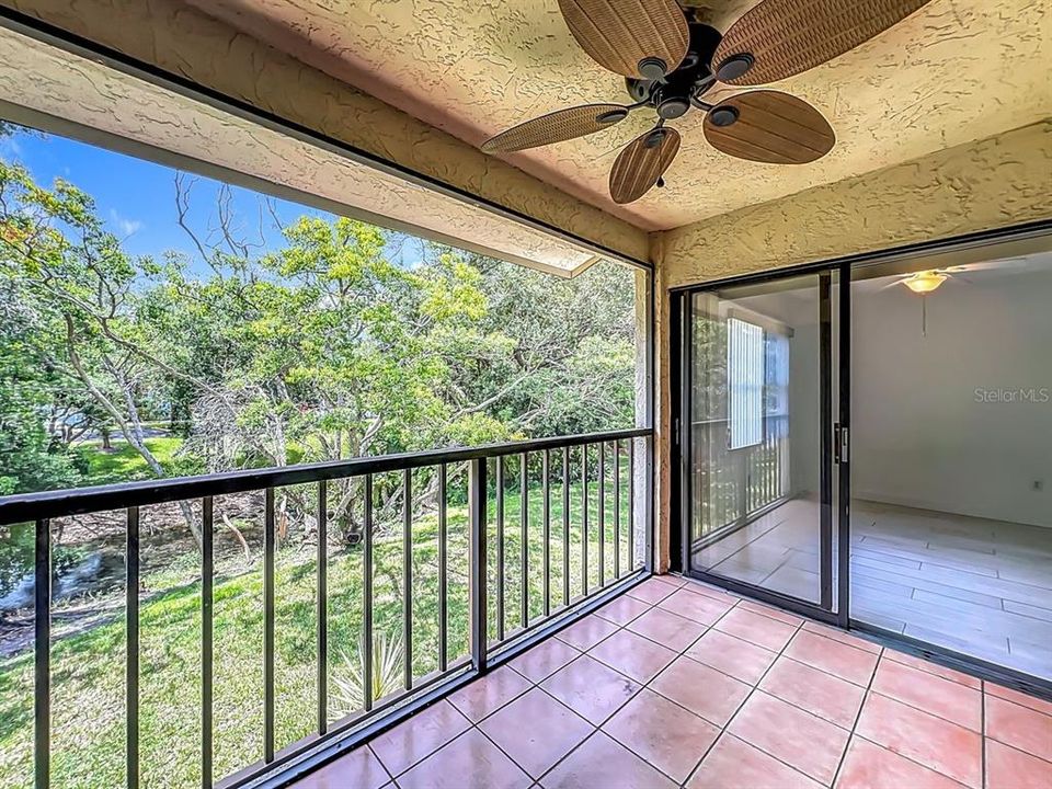 出租: $1,650 (2 贝兹, 2 浴室, 914 平方英尺)