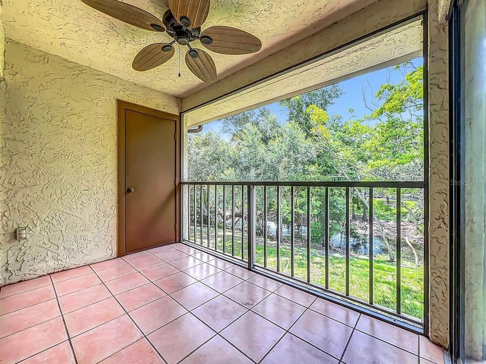 出租: $1,650 (2 贝兹, 2 浴室, 914 平方英尺)